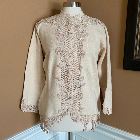 Storybook Knits Sweaters - Storybook Knits “Vintage Decor” Pattern Lace and Pearl Detail Sweater L